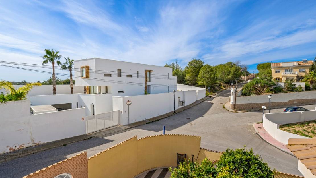 Sale - Villa - Orihuela - Orihuela Costa
