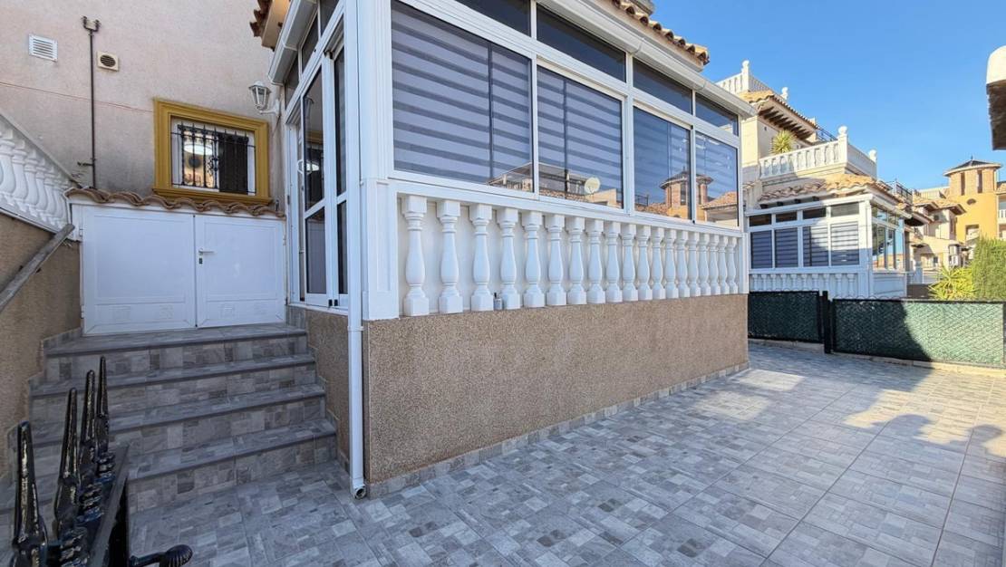 Sale - Villa - Orihuela - Orihuela Costa