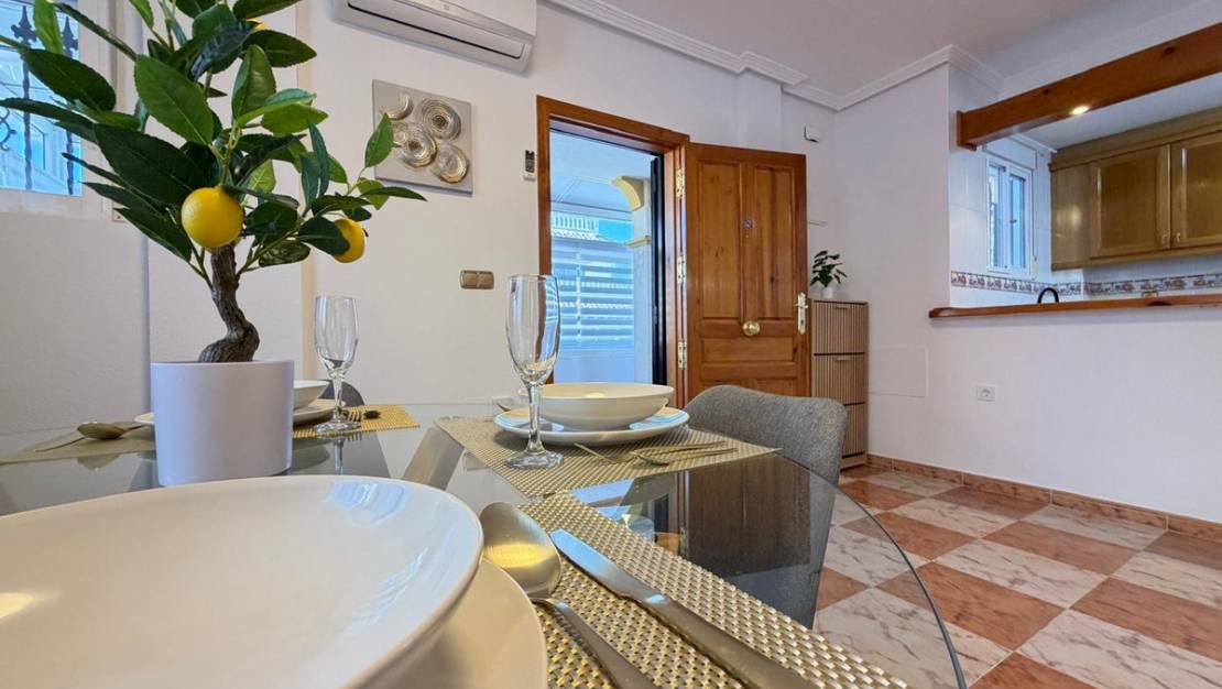 Sale - Villa - Orihuela - Orihuela Costa