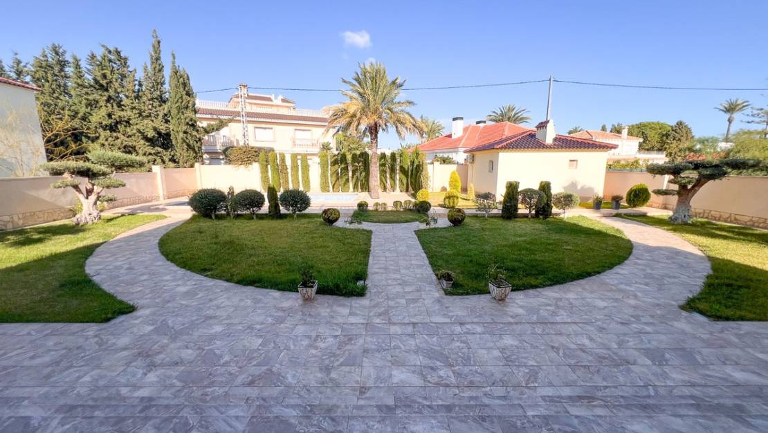 Sale - Villa - Orihuela - Orihuela Costa