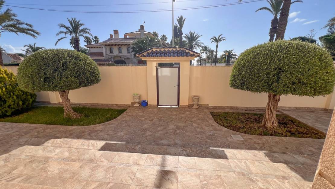 Sale - Villa - Orihuela - Orihuela Costa