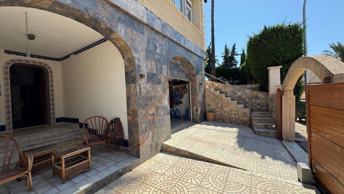 Sale - Villa - Orihuela - Orihuela Costa