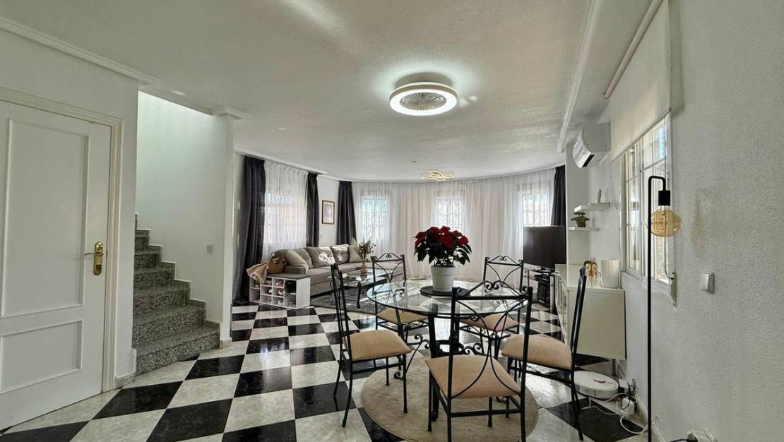 Sale - Villa - Orihuela - Orihuela Costa