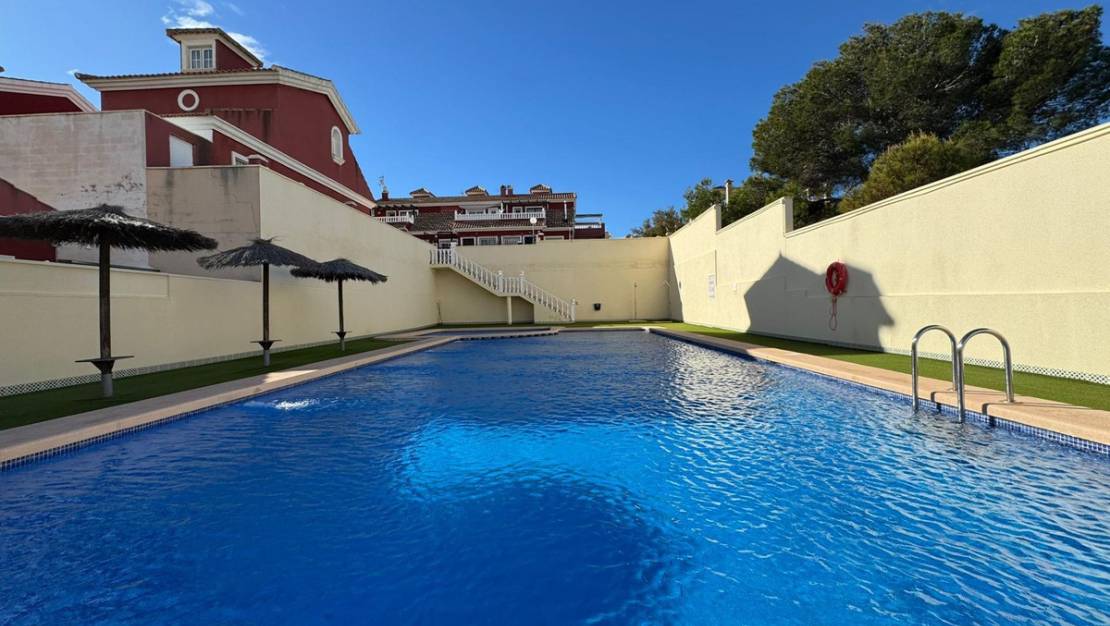 Sale - Villa - Orihuela - Orihuela Costa