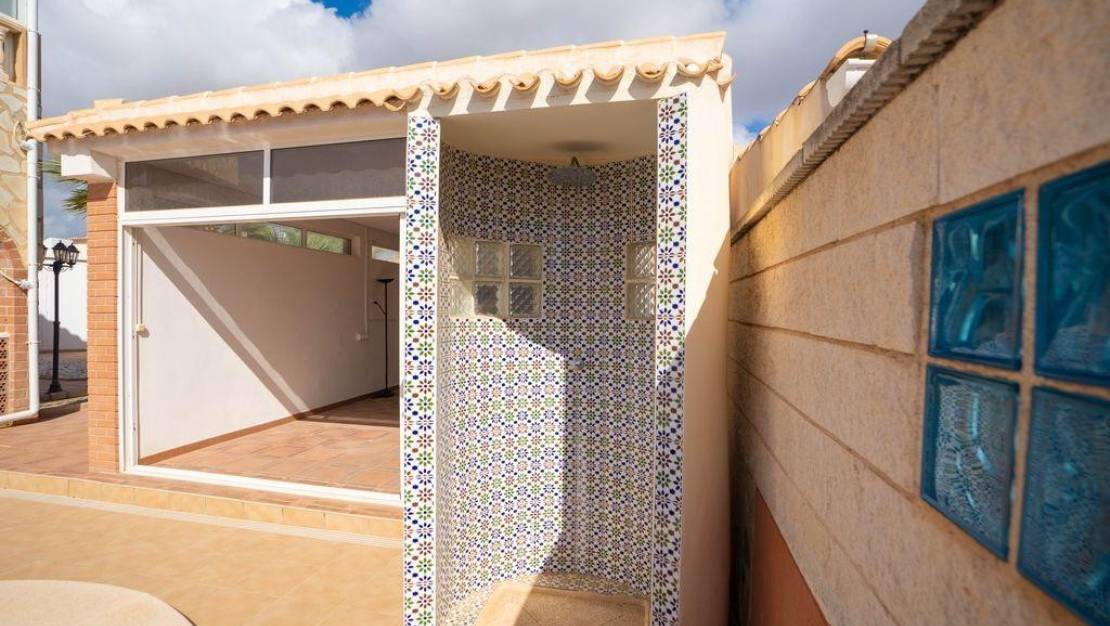 Sale - Villa - Orihuela - Orihuela Costa