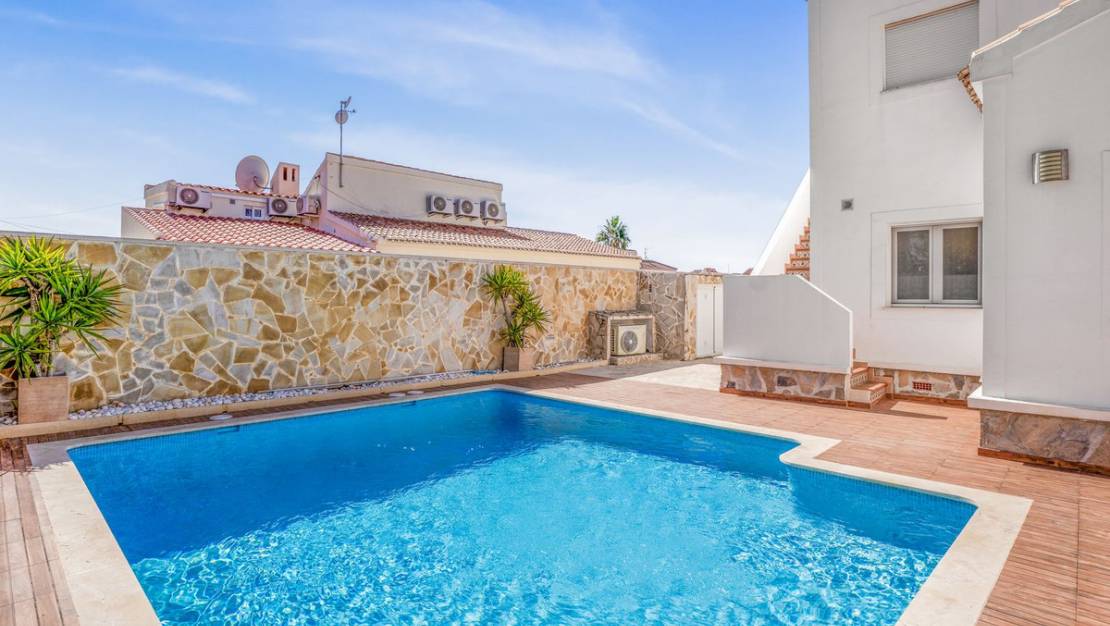 Sale - Villa - Orihuela - Orihuela Costa