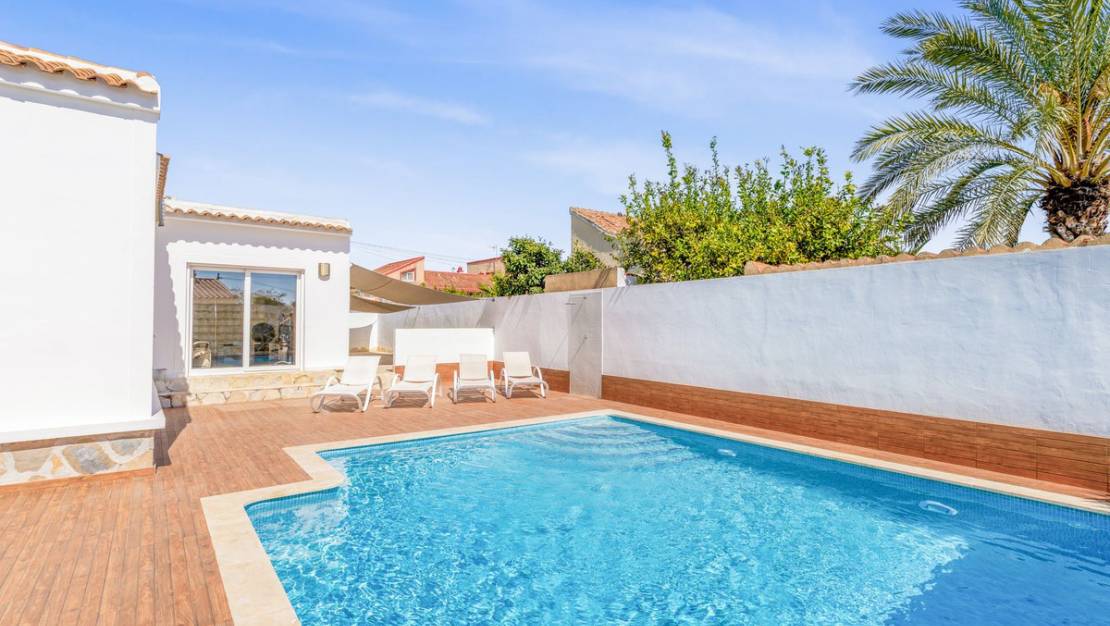 Sale - Villa - Orihuela - Orihuela Costa