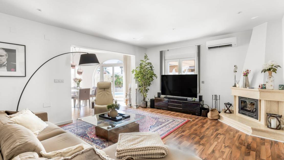 Sale - Villa - Orihuela - Orihuela Costa