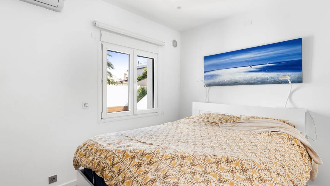 Sale - Villa - Orihuela - Orihuela Costa