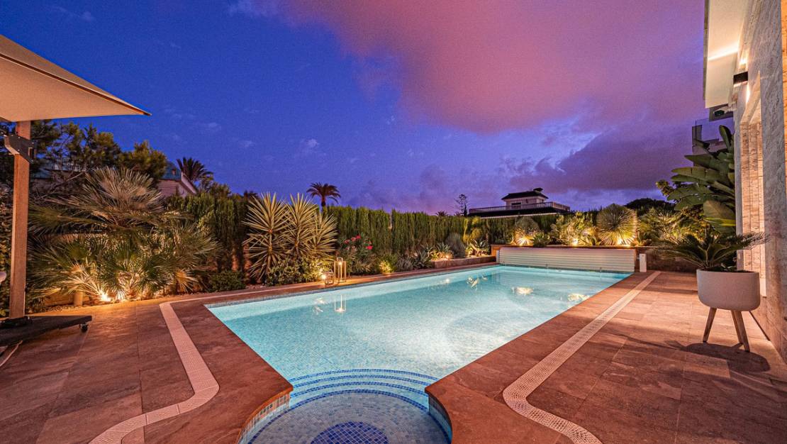 Sale - Villa - Orihuela - Orihuela Costa