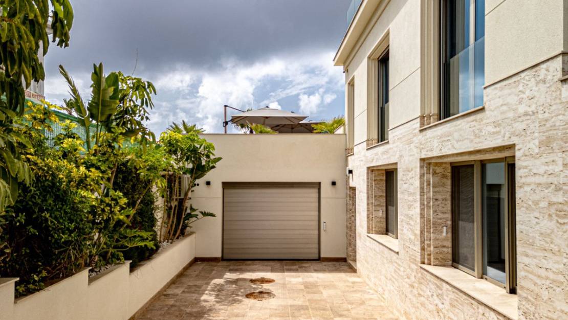 Sale - Villa - Orihuela - Orihuela Costa