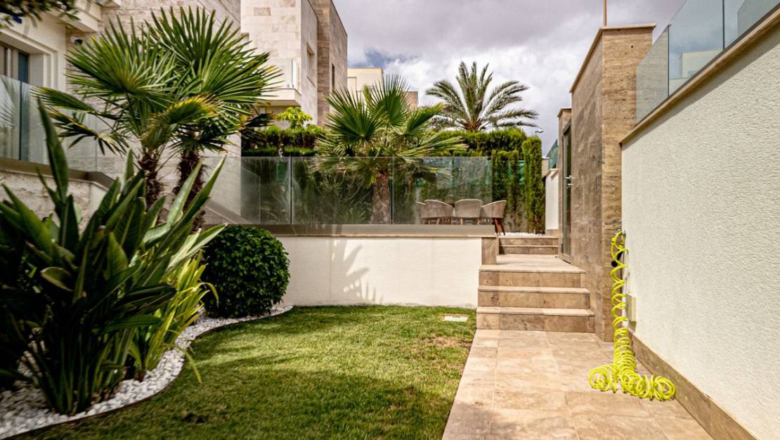 Sale - Villa - Orihuela - Orihuela Costa