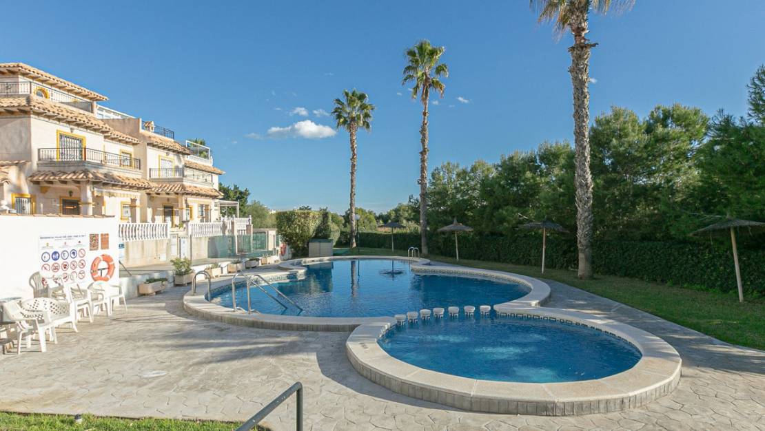 Sale - Villa - Orihuela - Orihuela Costa