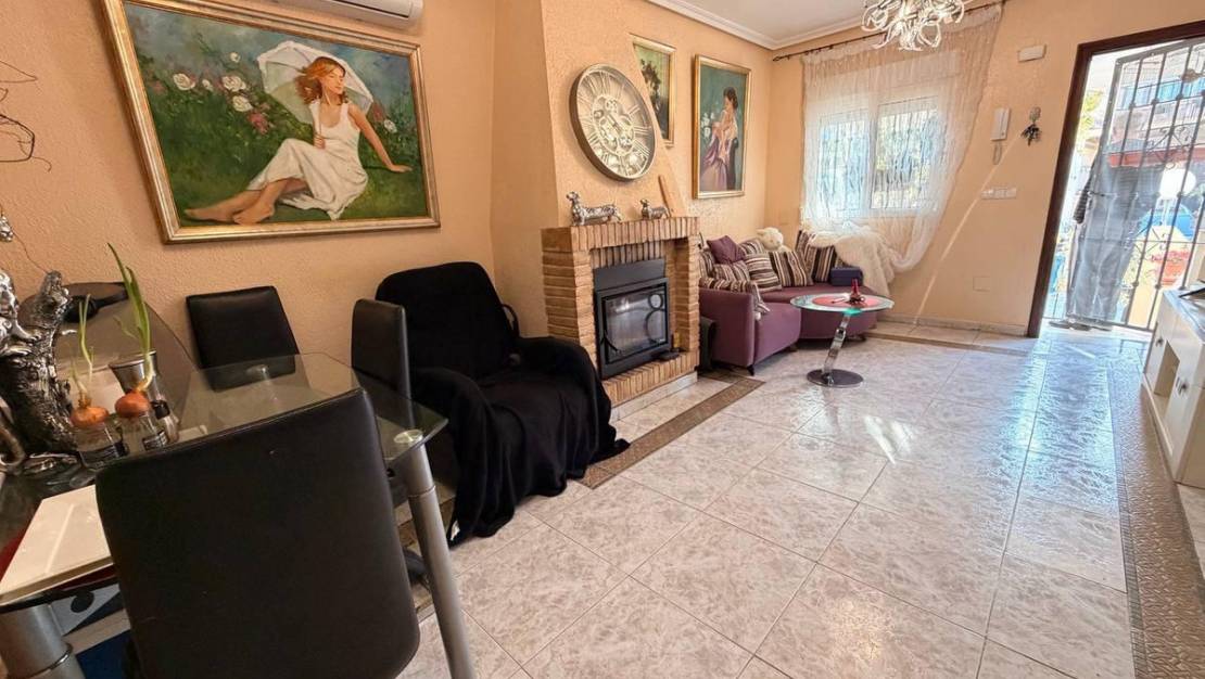 Sale - Villa - Orihuela - Orihuela Costa