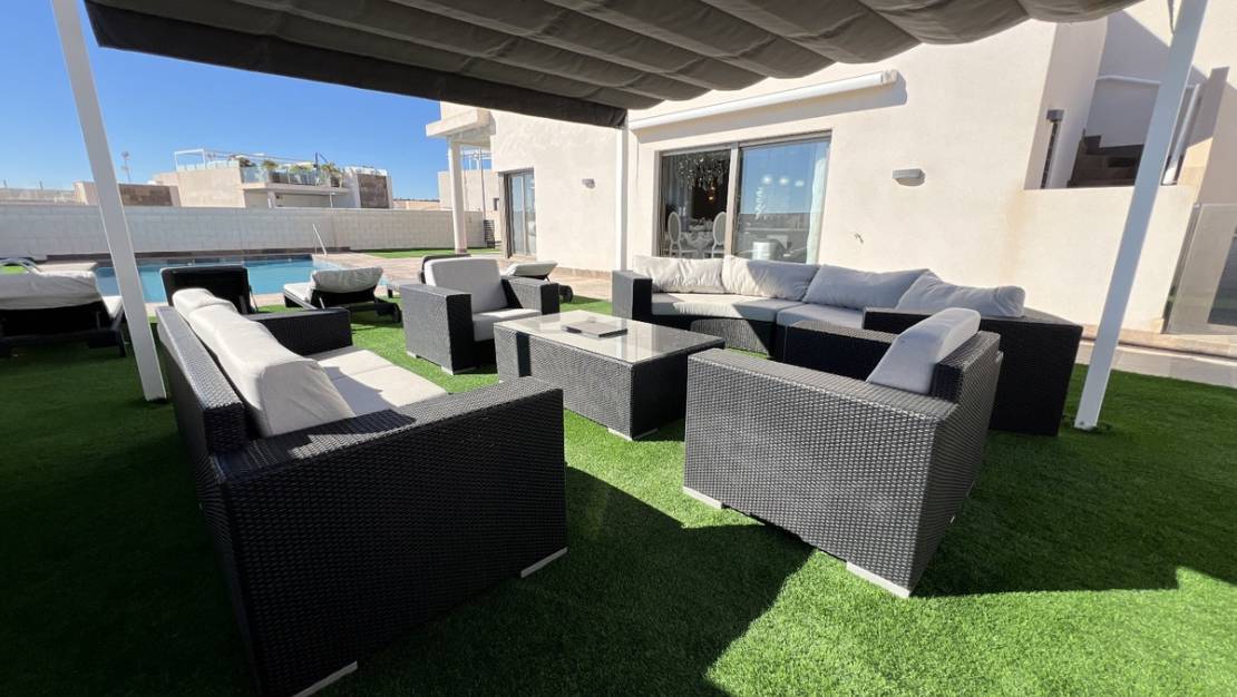 Sale - Villa - Orihuela - Orihuela Costa