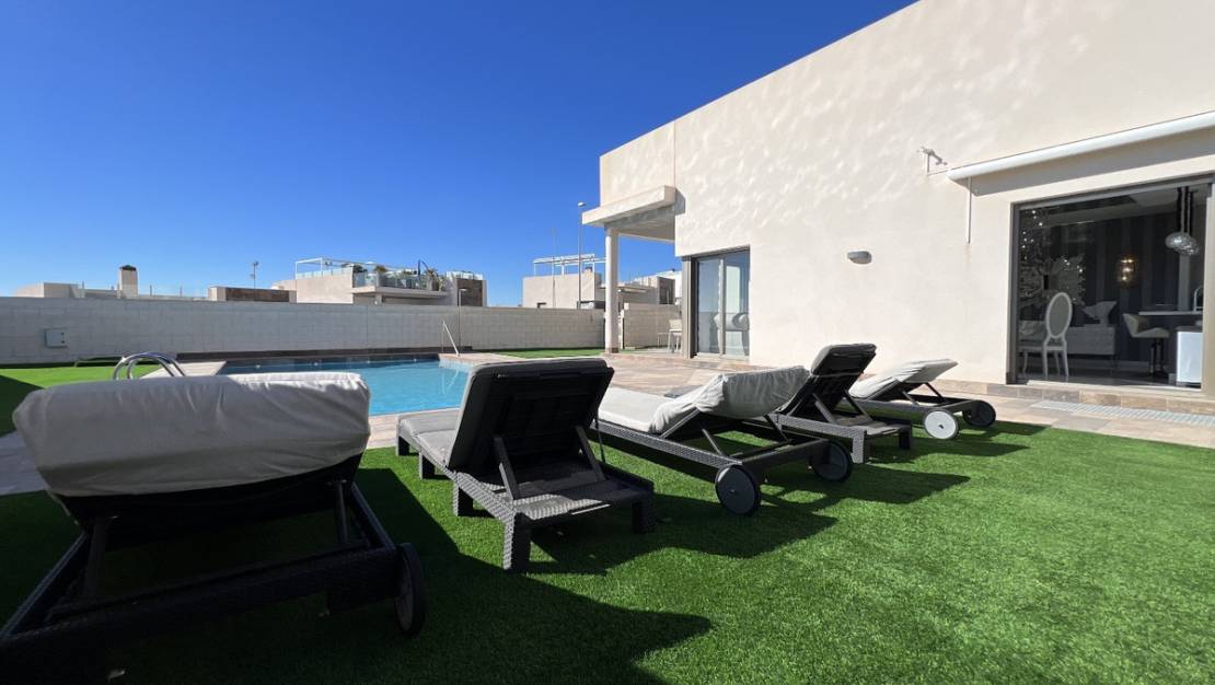 Sale - Villa - Orihuela - Orihuela Costa