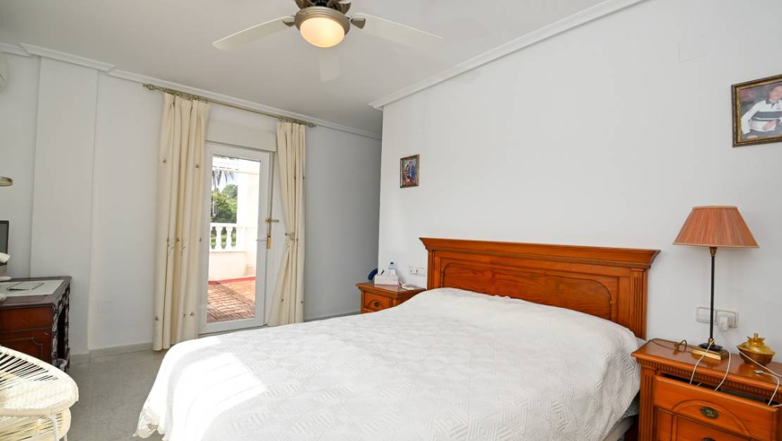 Sale - Villa - Orihuela - Orihuela Costa