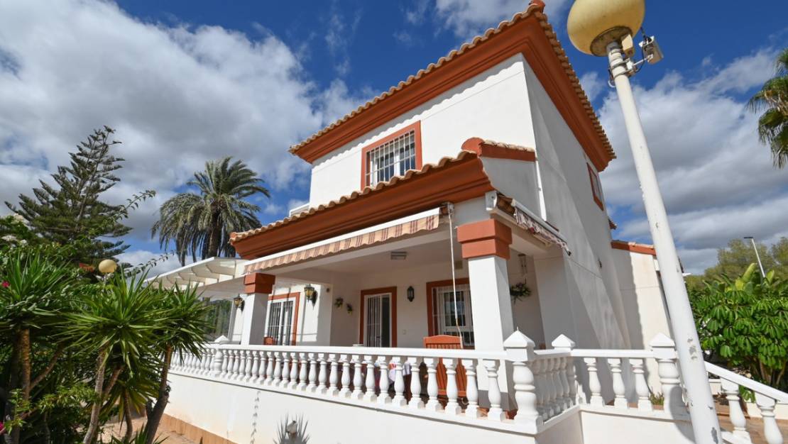 Sale - Villa - Orihuela - Orihuela Costa
