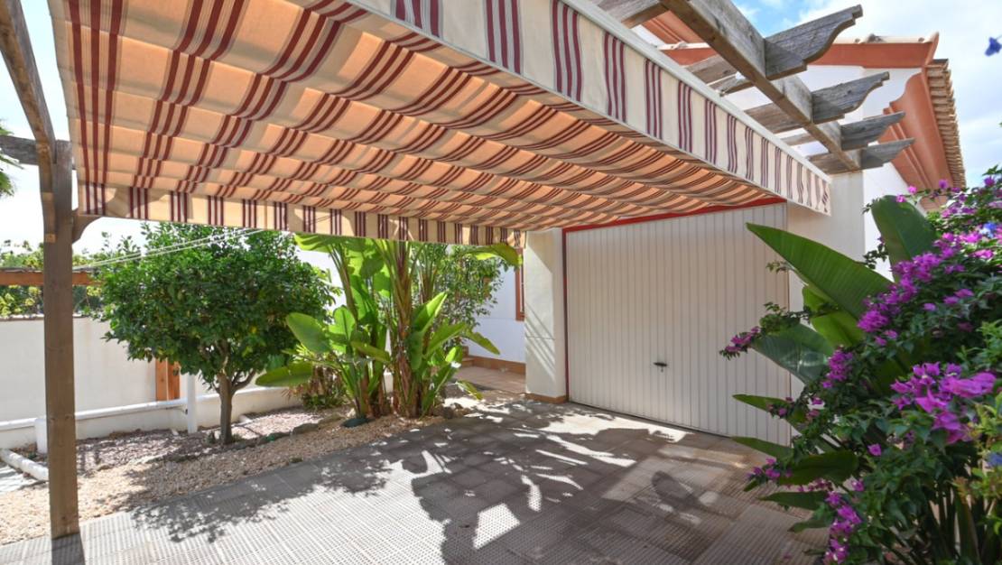 Sale - Villa - Orihuela - Orihuela Costa