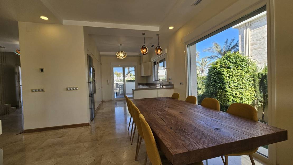 Sale - Villa - Orihuela - Orihuela Costa