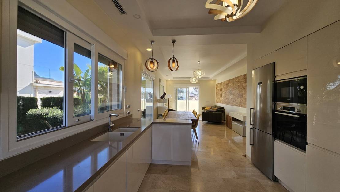 Sale - Villa - Orihuela - Orihuela Costa