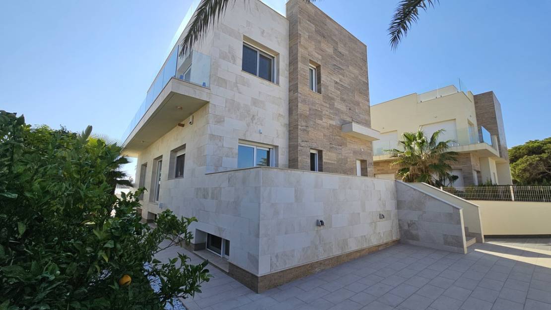 Sale - Villa - Orihuela - Orihuela Costa