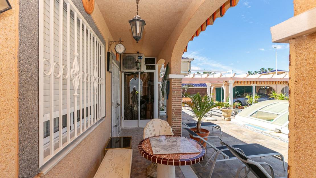 Sale - Villa - Orihuela - Orihuela Costa