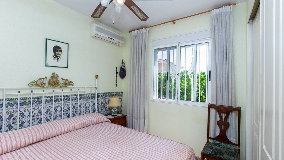 Sale - Villa - Orihuela - Orihuela Costa