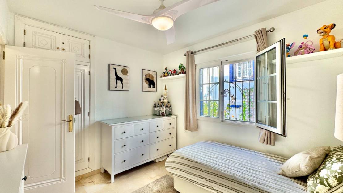 Sale - Villa - Orihuela - Orihuela Costa