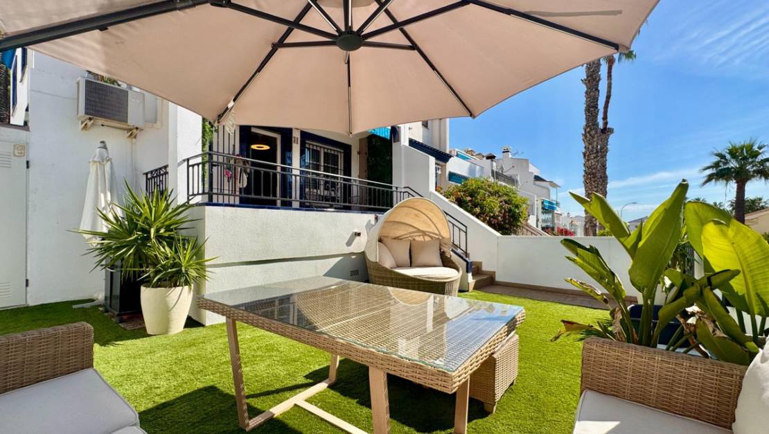 Sale - Villa - Orihuela - Orihuela Costa