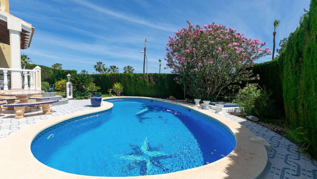 Sale - Villa - Orihuela - Orihuela Costa