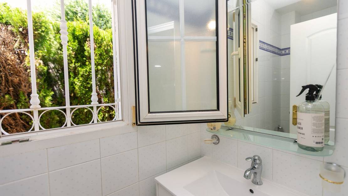 Sale - Villa - Orihuela - Orihuela Costa