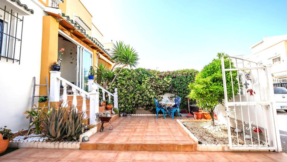 Sale - Villa - Orihuela - Orihuela Costa