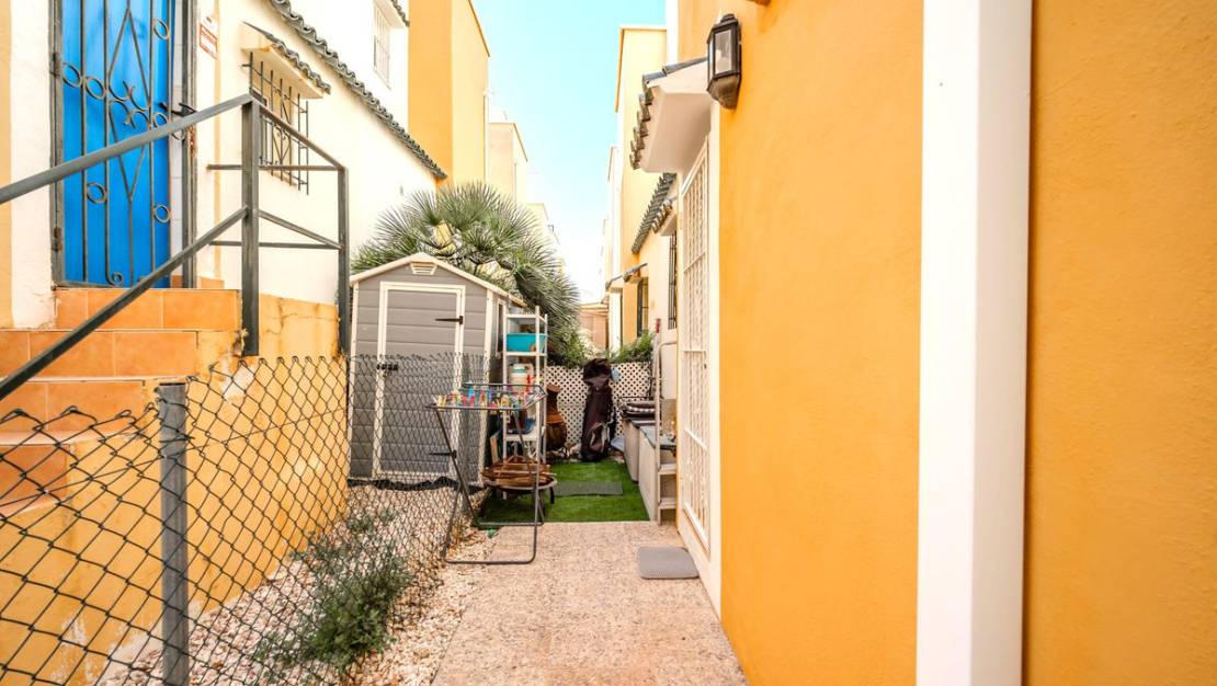 Sale - Villa - Orihuela - Orihuela Costa