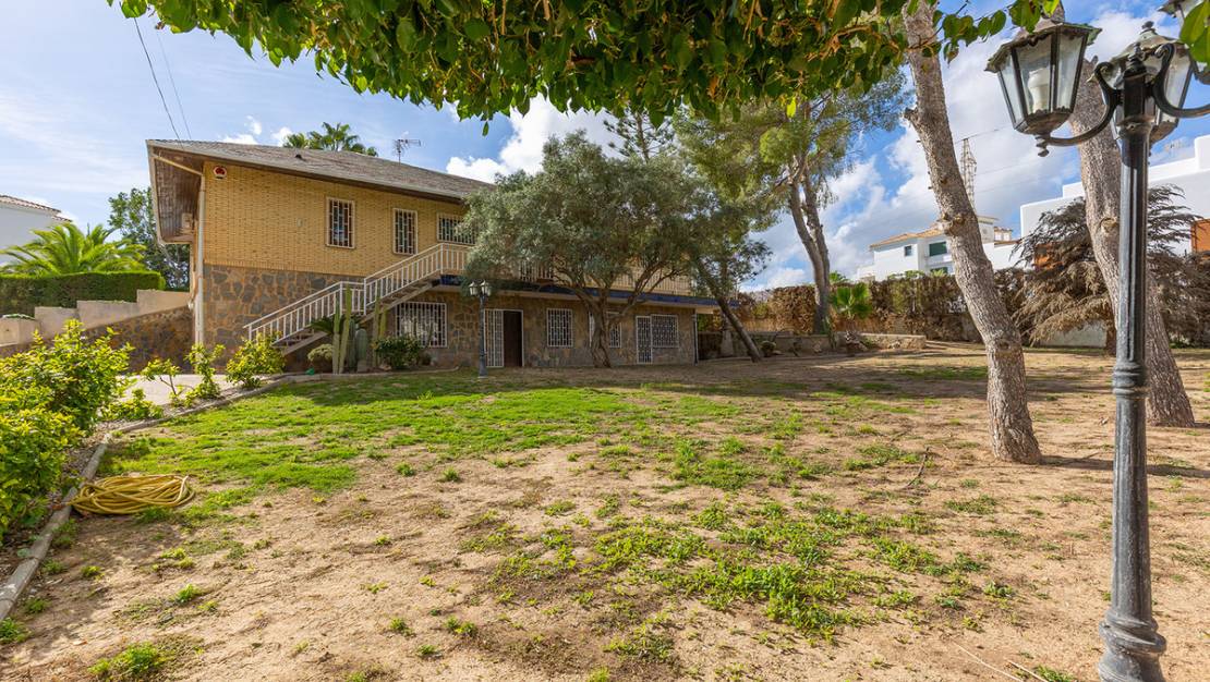 Sale - Villa - Orihuela - Orihuela Costa