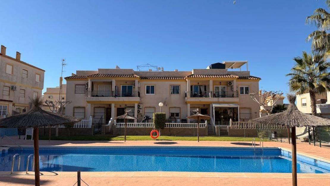 Sale - Villa - Orihuela - Orihuela Costa