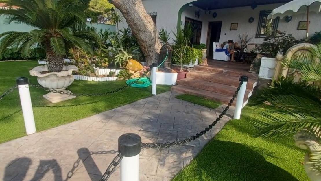 Sale - Villa - Orihuela - Orihuela Costa