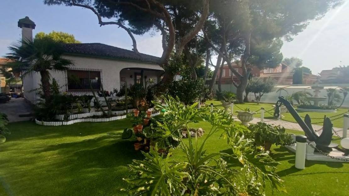 Sale - Villa - Orihuela - Orihuela Costa