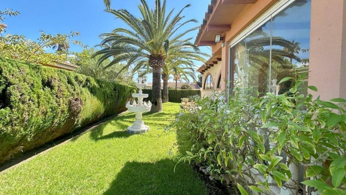 Sale - Villa - Orihuela - Orihuela Costa