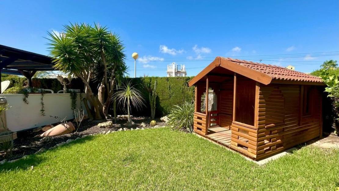 Sale - Villa - Orihuela - Orihuela Costa