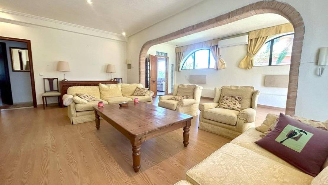 Sale - Villa - Orihuela - Orihuela Costa