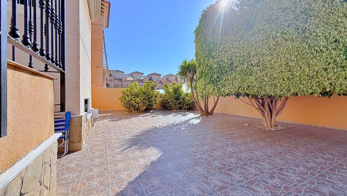 Sale - Villa - Orihuela - Orihuela Costa