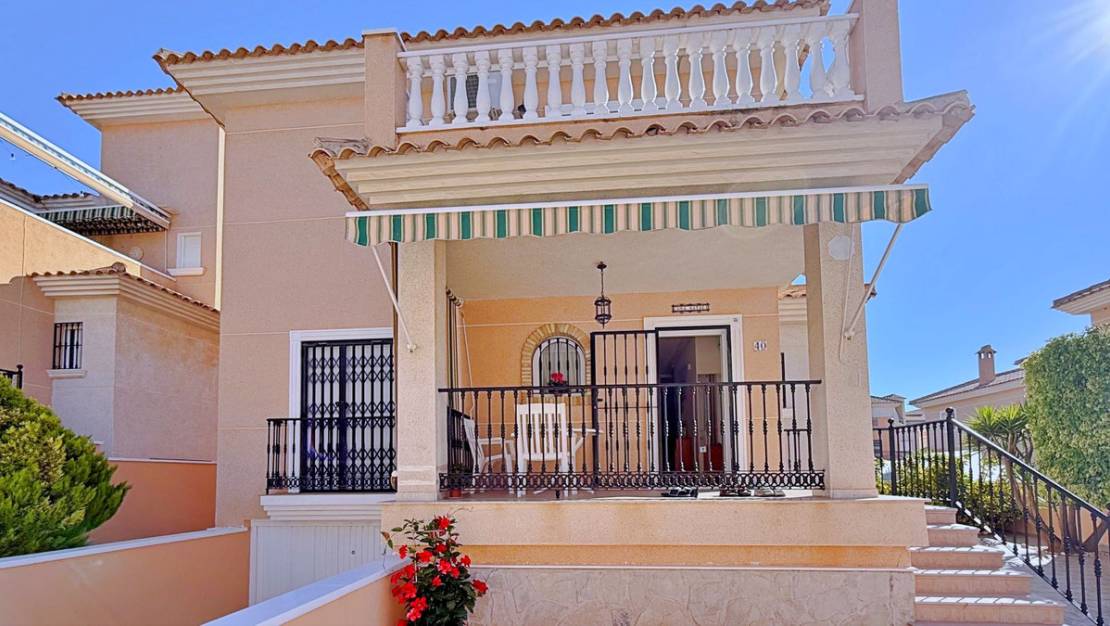 Sale - Villa - Orihuela - Orihuela Costa