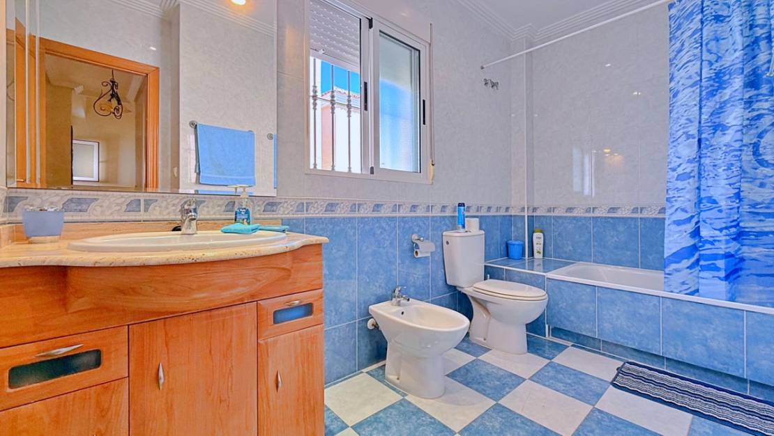 Sale - Villa - Orihuela - Orihuela Costa