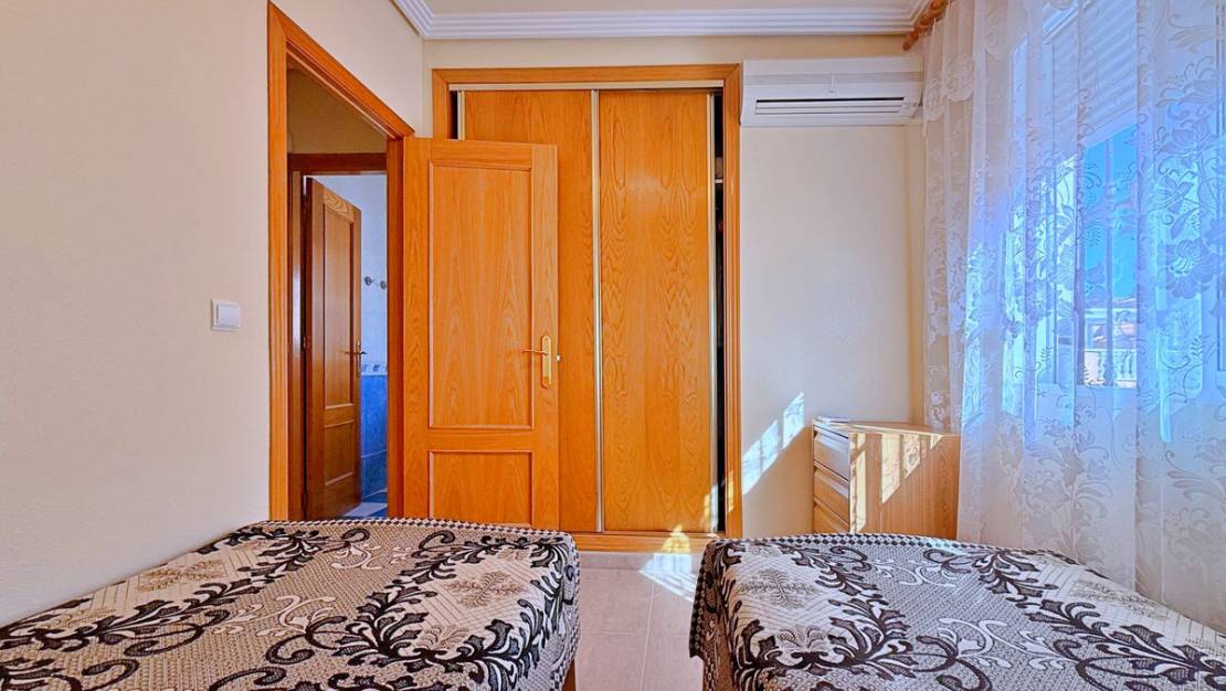 Sale - Villa - Orihuela - Orihuela Costa
