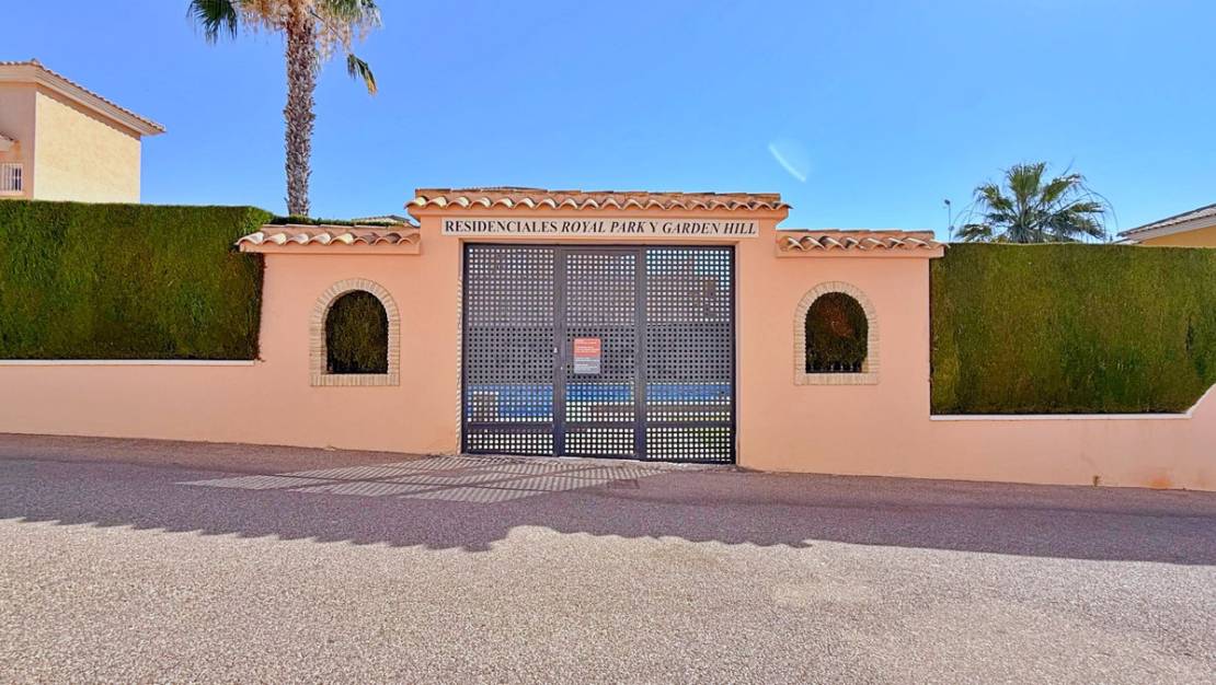 Sale - Villa - Orihuela - Orihuela Costa