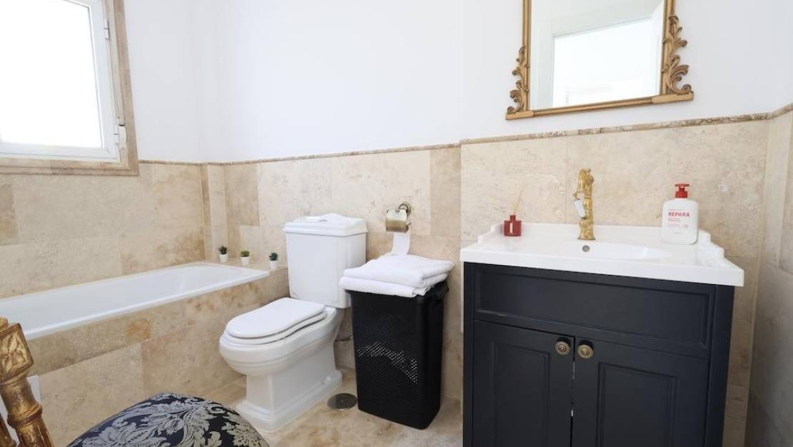 Sale - Villa - Orihuela - Orihuela Costa