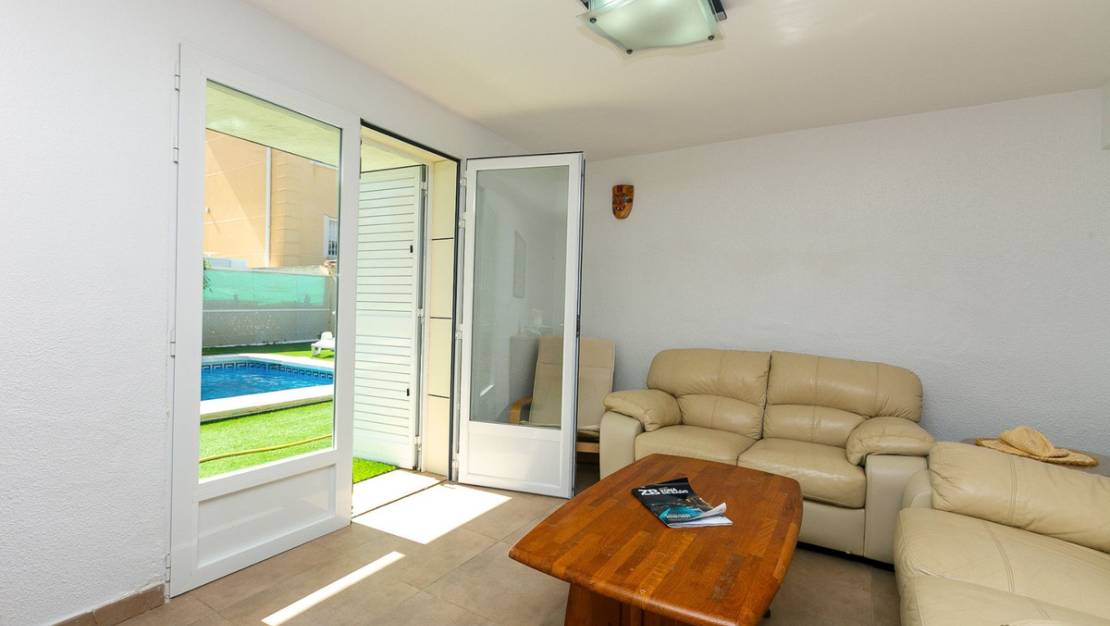 Sale - Villa - Orihuela - Orihuela Costa
