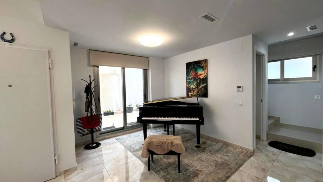 Sale - Villa - Orihuela - Orihuela Costa