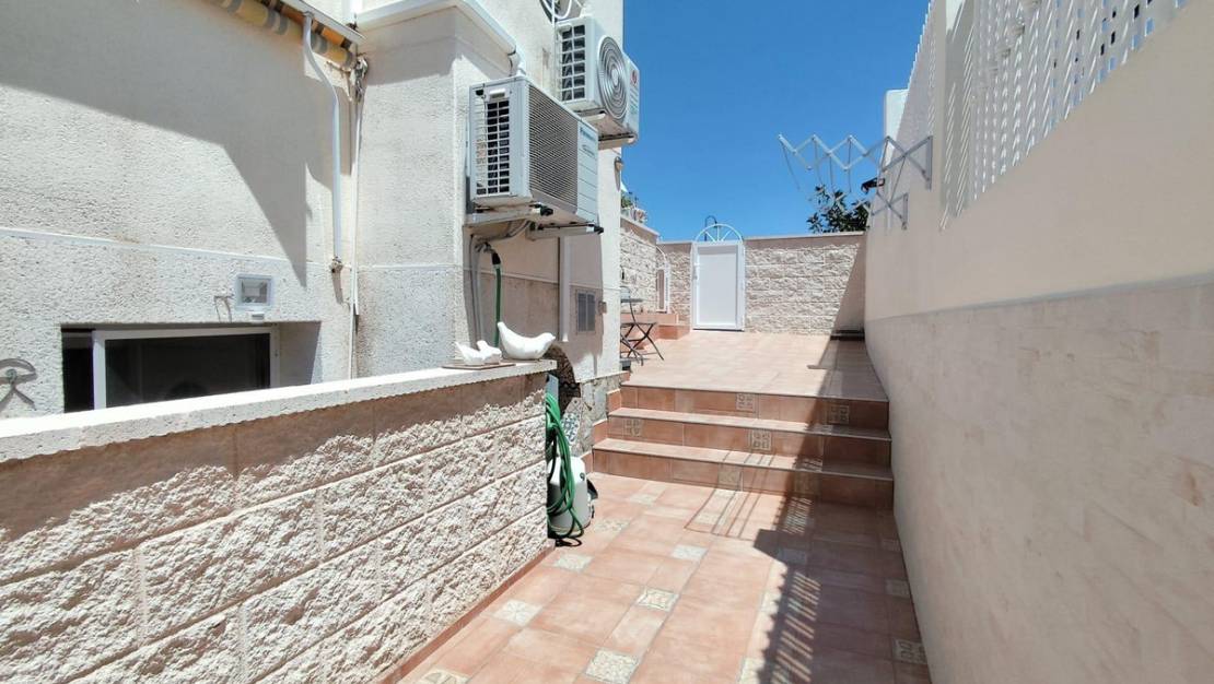 Sale - Villa - Orihuela - Orihuela Costa